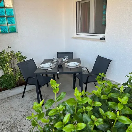 Apartment Area Doma