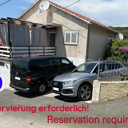 Area Doma Apartment *