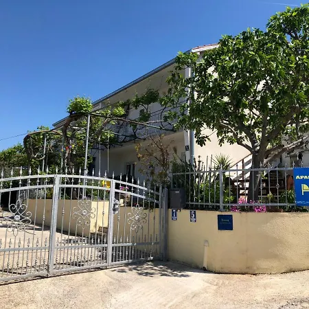 Area Doma Trogir