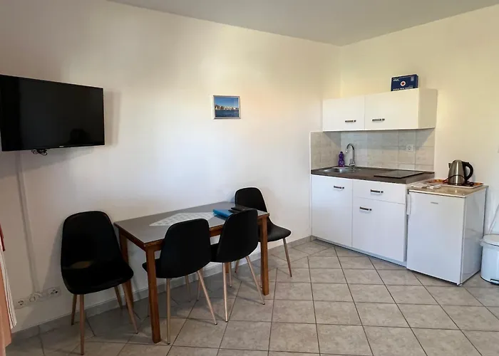 Area Doma * Trogir